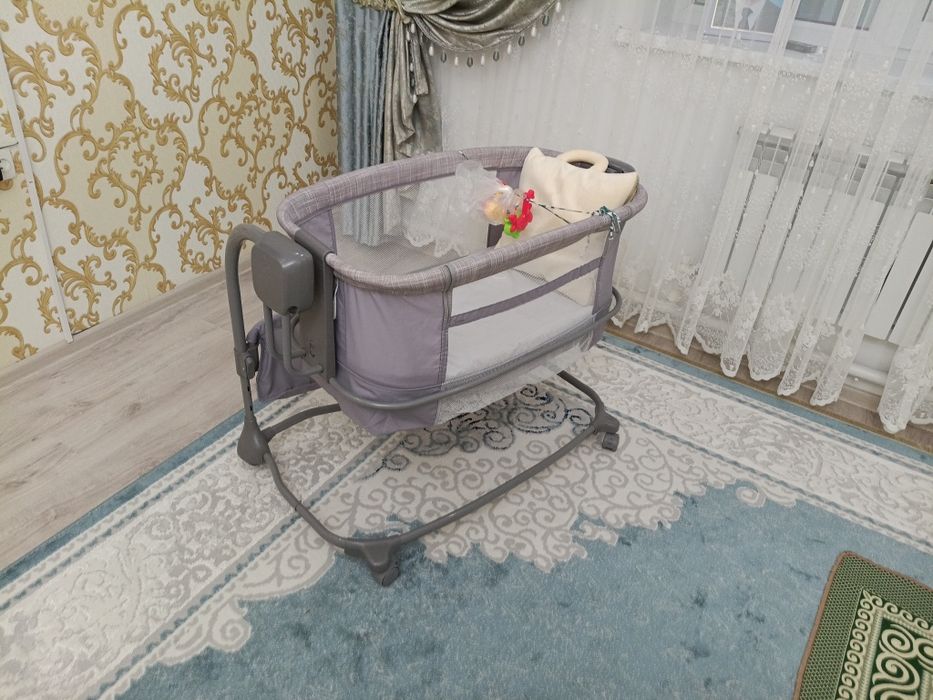 Детские манеж хороший состоионые