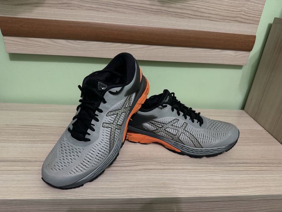 Маратонки ASICS GEL-KAYANO 25 размер:44/28см сталка
