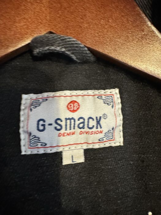 Черно дънково яке с капси