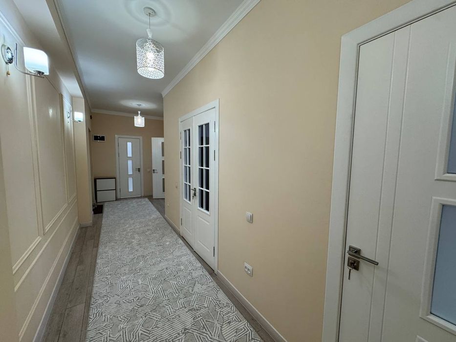 Сдаётся 2х комнатная квартира новостройка