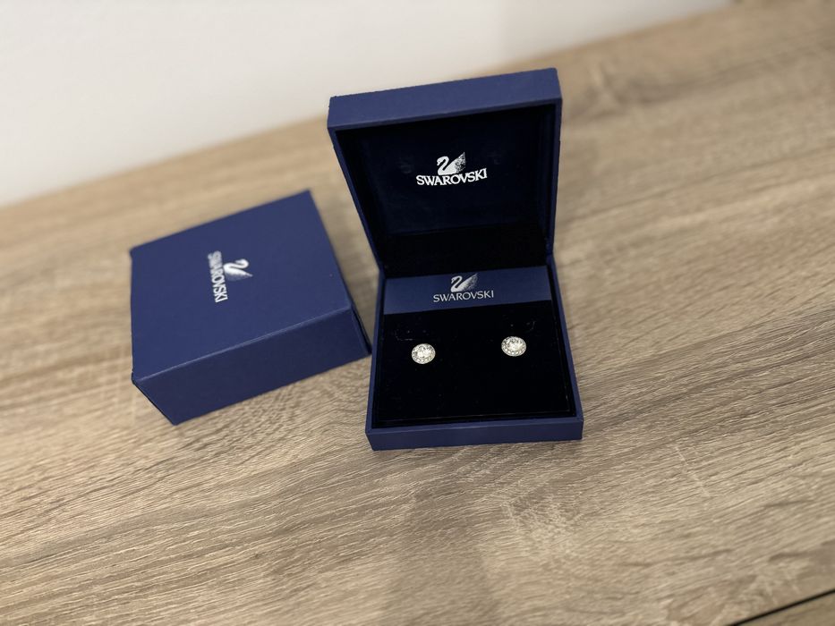 Обеци  Swarovski