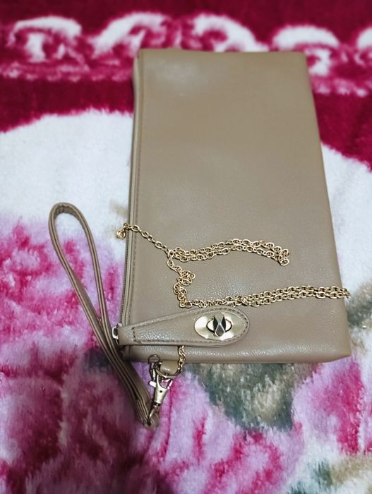 Vând în stare impecabila