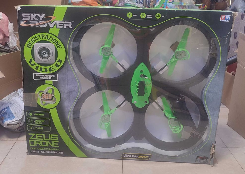 Sky Rover Zeus Drone (с видеокамера)