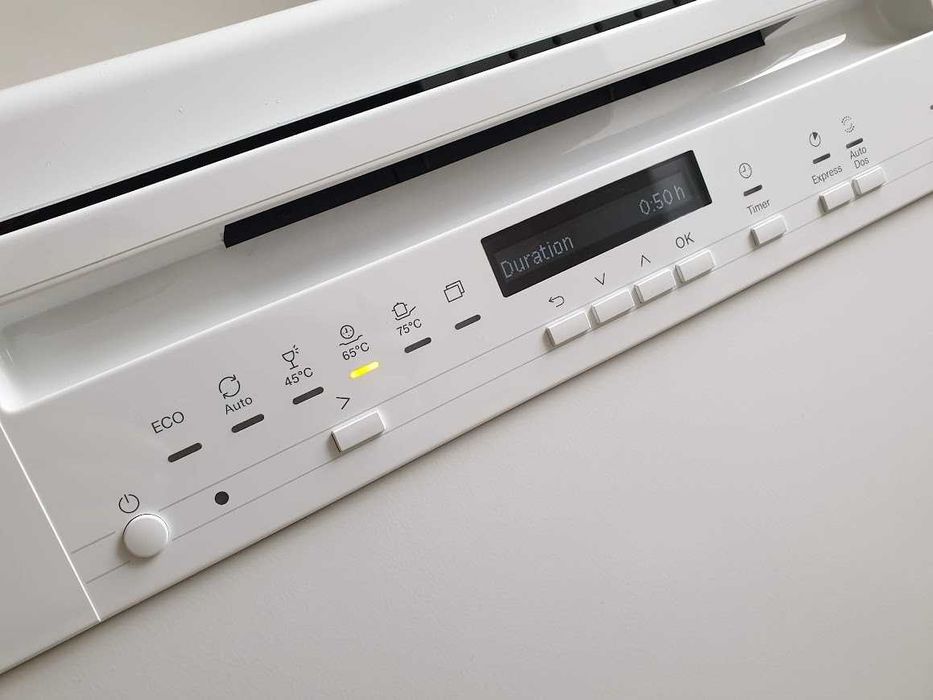 Miele Съдомиялна - AutoDos - Wi-Fi - Auto Open - Свободностояща