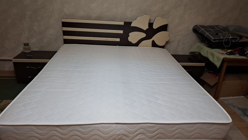 Матрас в отоичном состоянии 180×200
