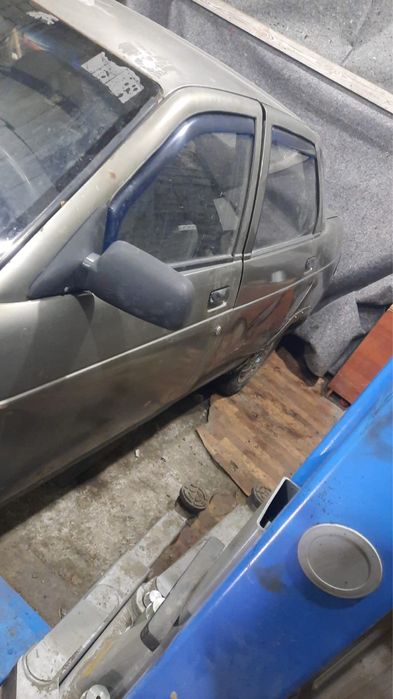 Продам запчасти на ВАЗ 2110