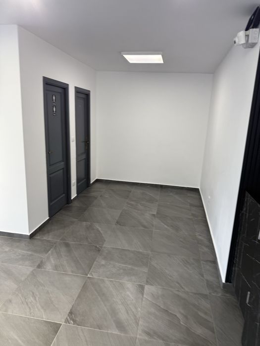 Inchiriez spatiu comercial 200 mp
