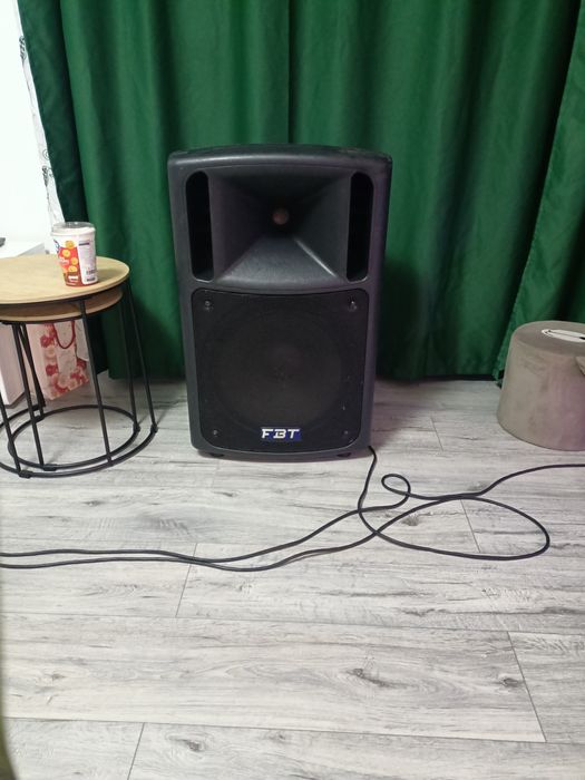 Vând o boxa fbt max 6 cu componente din poza