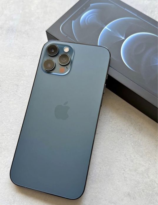 Vând Iphone 12 Pro Max impecabil