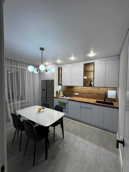 Продам 3-х комнатную квартиру в районе Береке