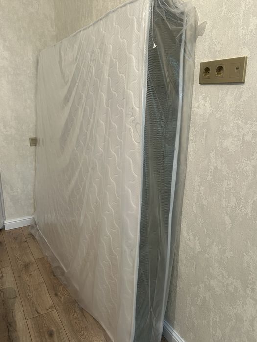 Матрас 180х200 новый