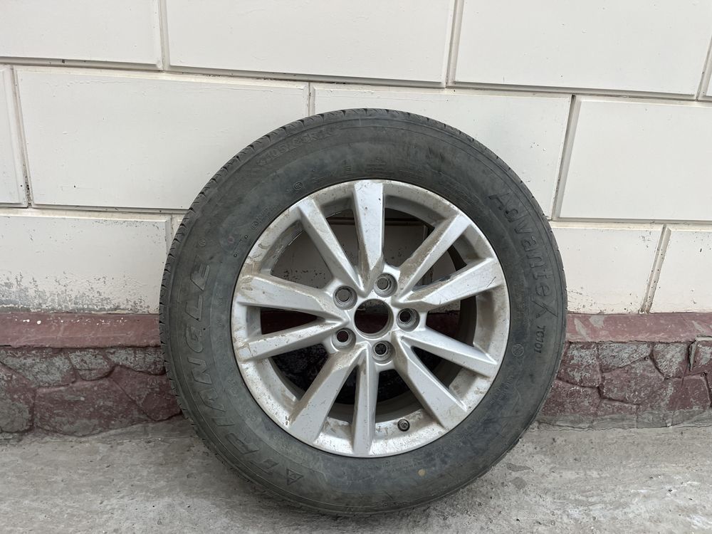 Продам шину Triangle 205/65 R16