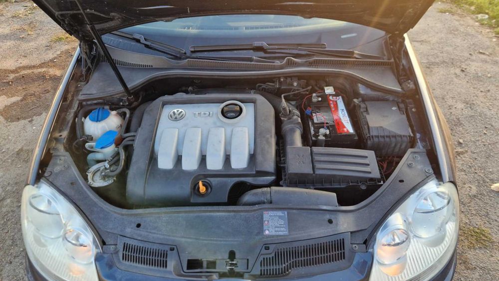 Volkswagen Golf 5 2008 ,1.9 TDI fara rugina