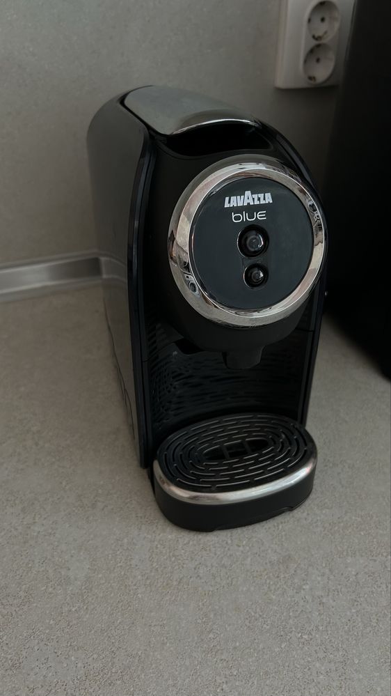 Кафемашина lavazza blue