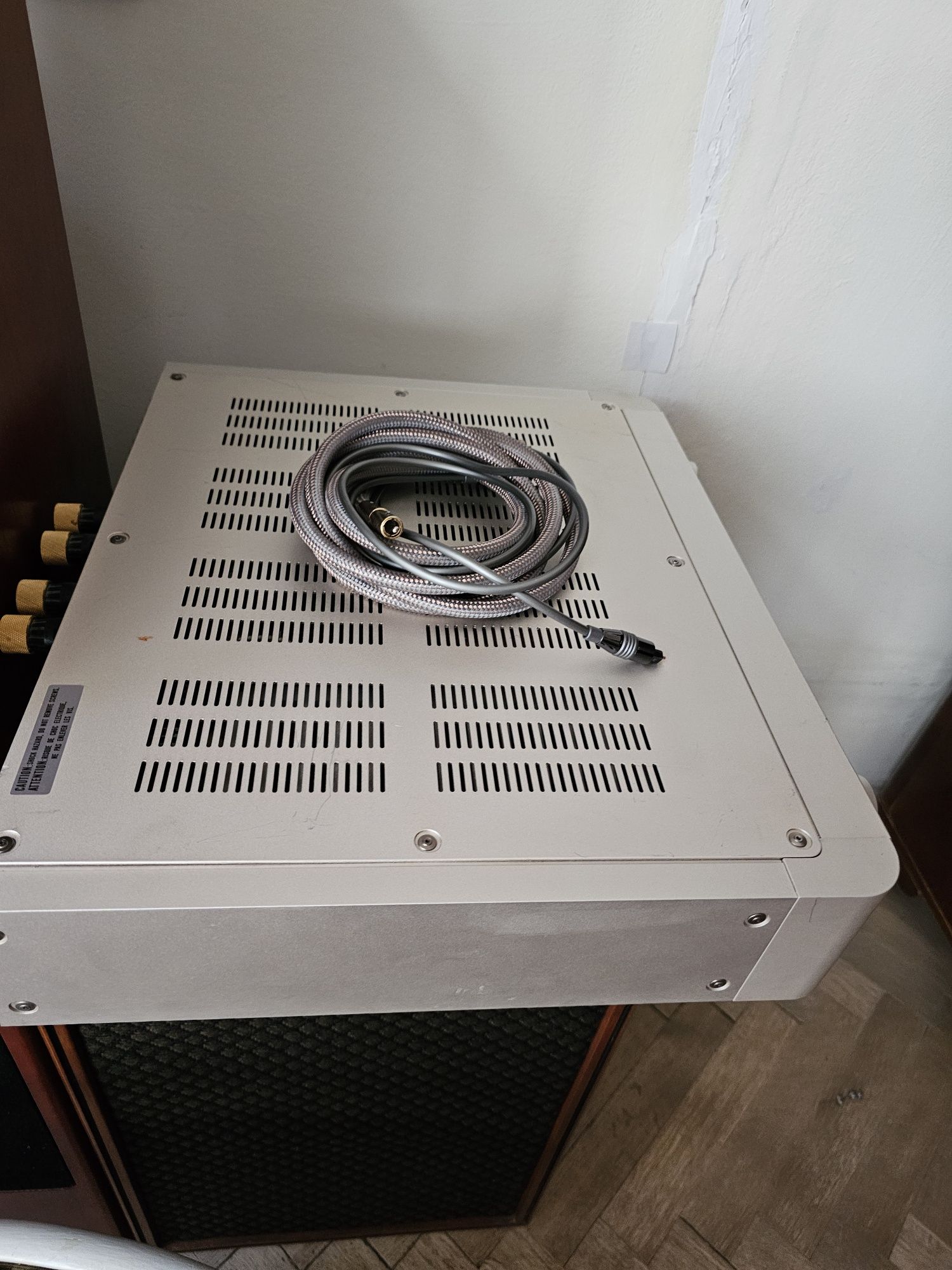Amplificator integrat Marantz PM17 Rezervat