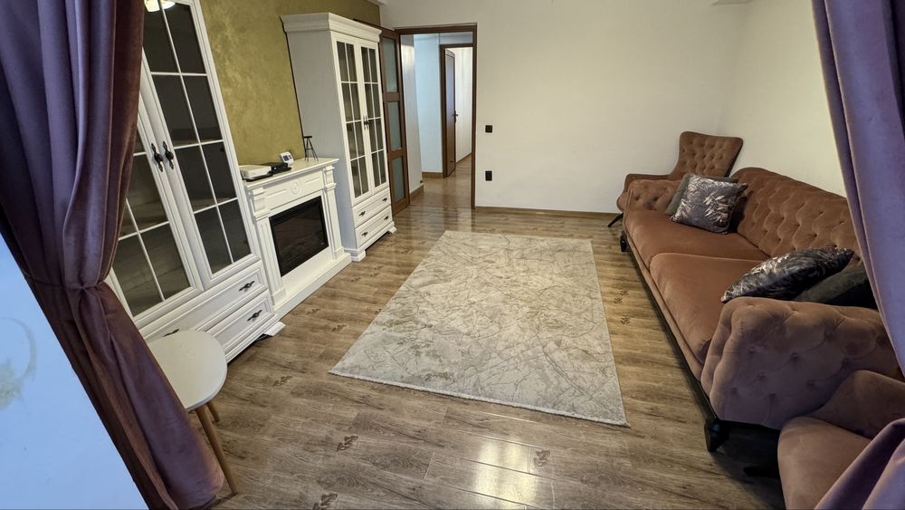 Vand apartament 3 camere ultracentral