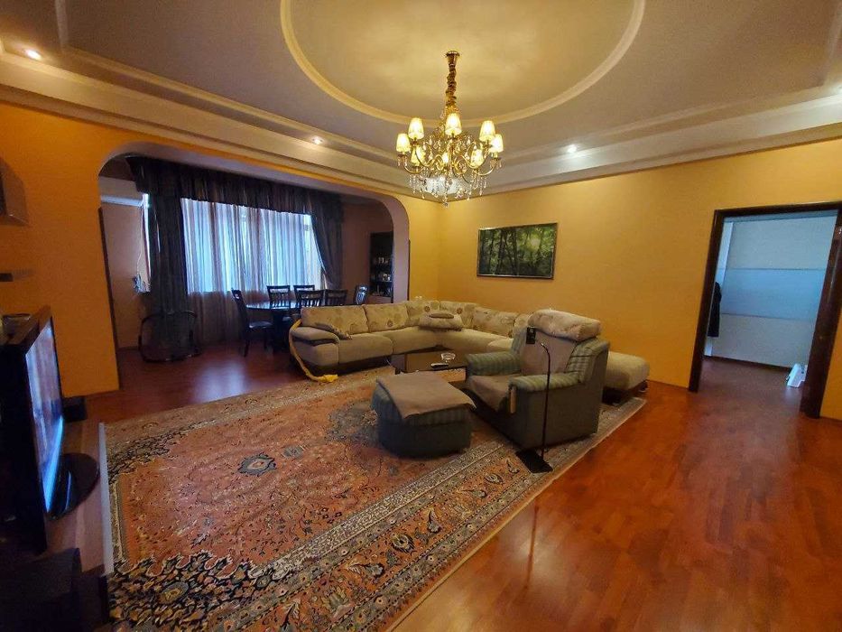 4комнатная квартира 162м2 метро Хамида Олимжана кирпич лифт спецпланКС