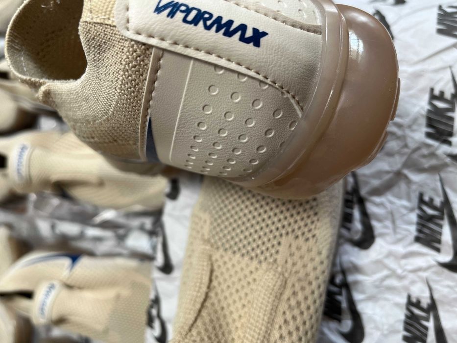 #LIVRARE GRATUITĂ# Adidasi strada/sala Nike Vapormax (Scorpion/Airmax)