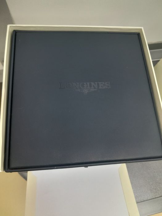 Продам Швейцарские женские часы