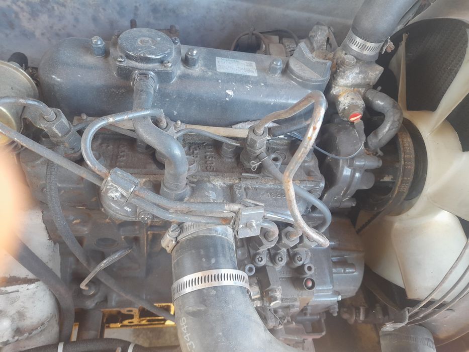 Kubota motor diesel 1105d