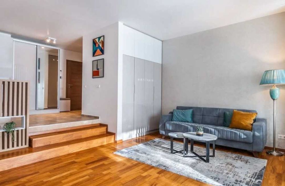 Дава се под наем Тристаен апартамент в Пловдив, Съдийски - 88 кв.м за 265.2 € - Снимка #1