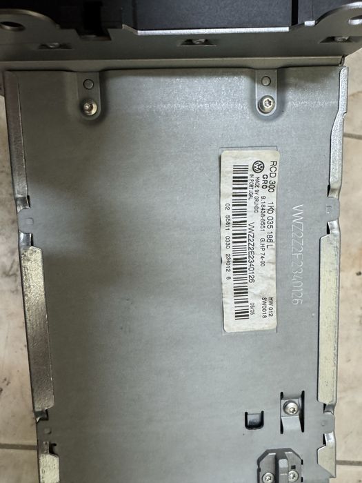 Rcd 300 и Rns 310 за volswagen оргинални