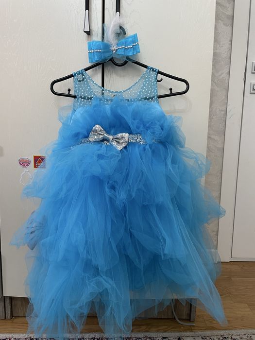 Нарядное платье для девочки