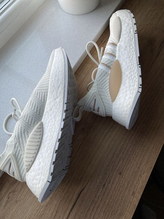 Маратонки Adidaс цвят слонова кост