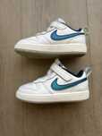 Adidasi NIKE marime 25+bonus tricou