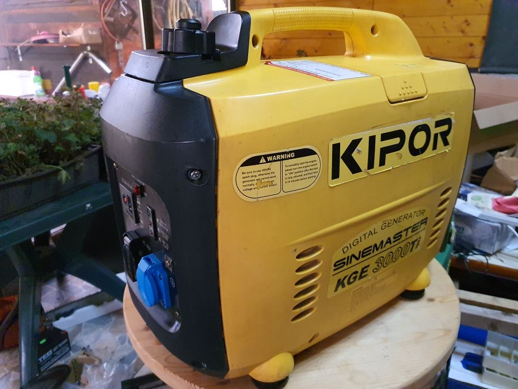 Invertor 1 kw kipor si 3kw kipor vezi poze