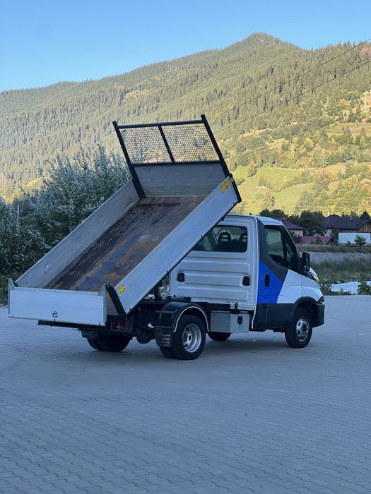 Vand Iveco Daily Basculabil an 2021