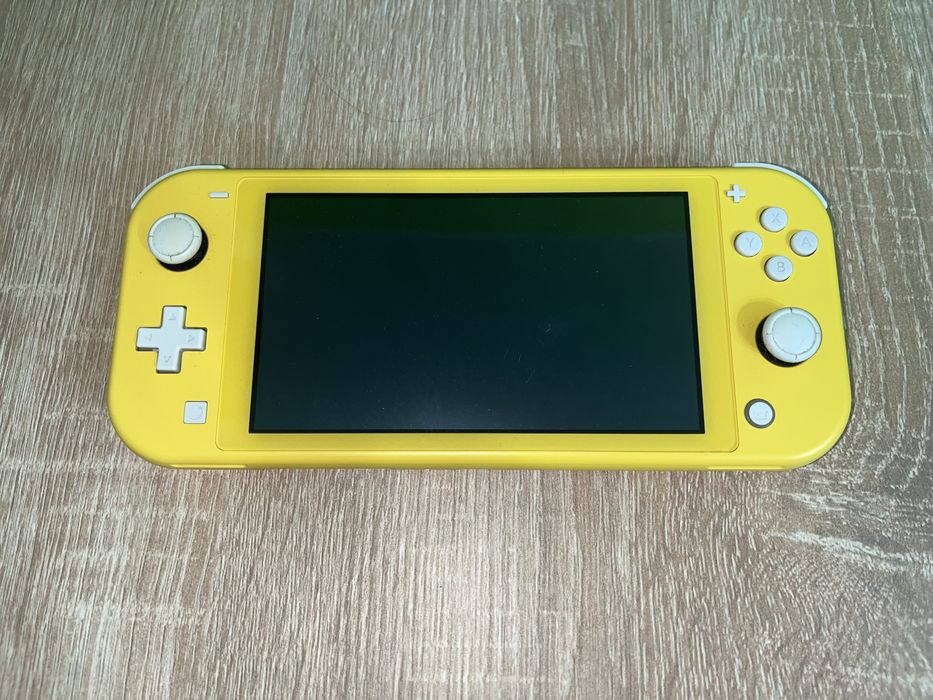 Nintendo Switch Lite Galben