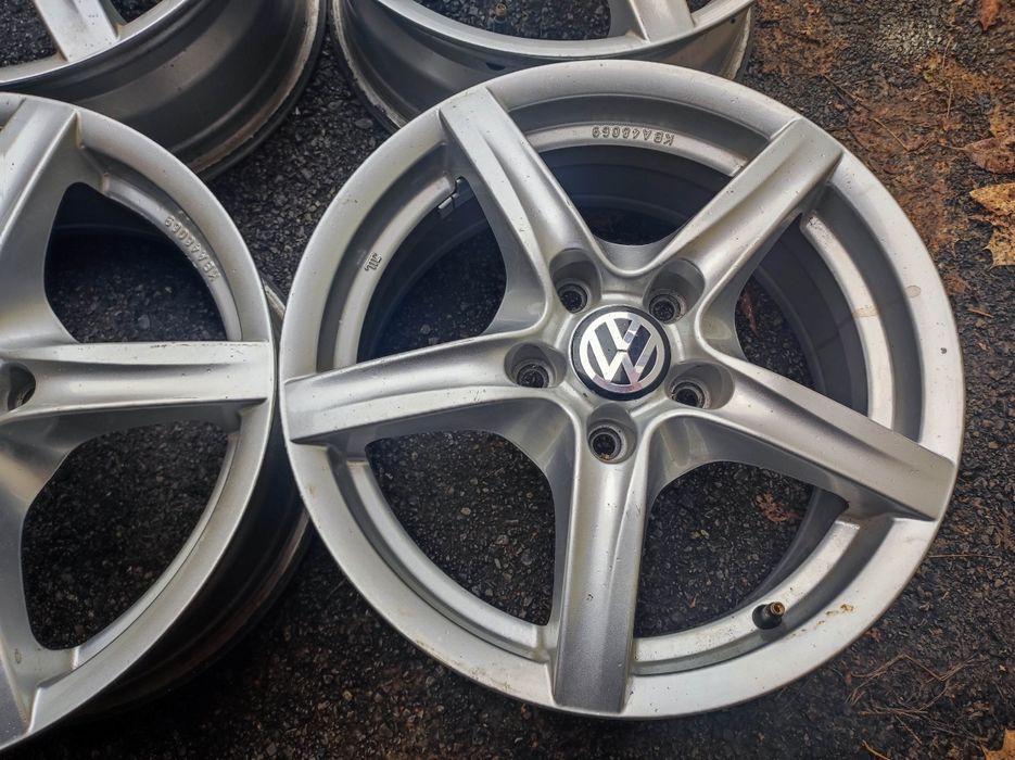 VW/Фолксваген; 16 цола 5х112; 4 бр. Лети джанти