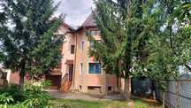 Vand vila + casa in Roman / Cordun cu teren 3200mp