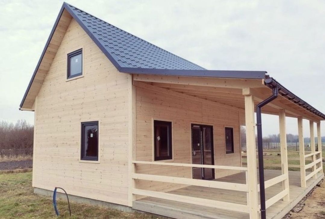 Construim casa din panouri sandwich sau Lemn