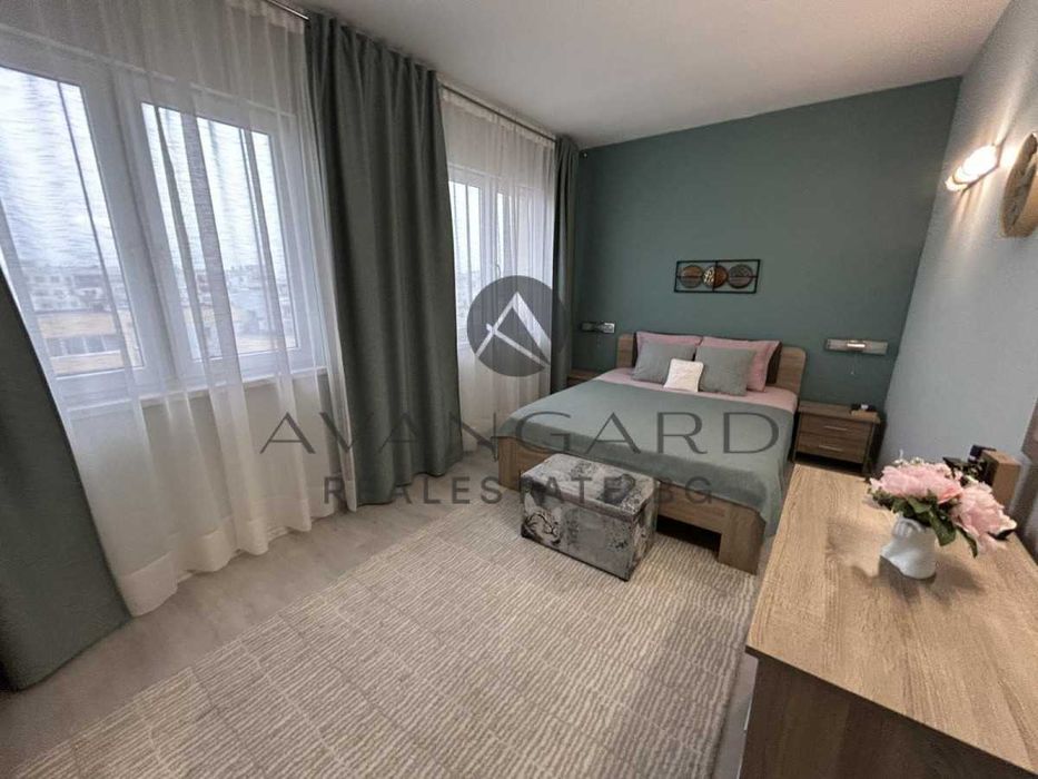 Продава се Тристаен апартамент в Пловдив, Център - 88 кв.м за 1796 €/кв.м - Снимка #4