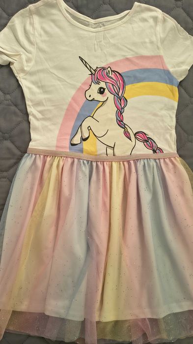 Детска рокля за момиче на възраст 8-10г.с ръст 134-140см.