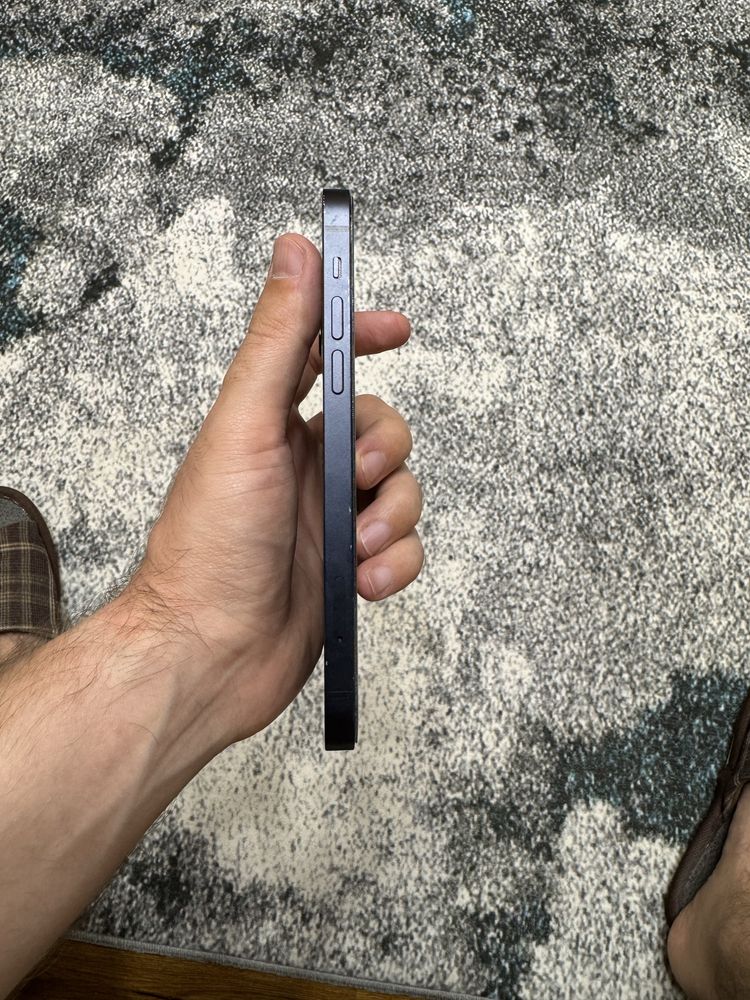 Продается iphone 12 черный, 128гб
