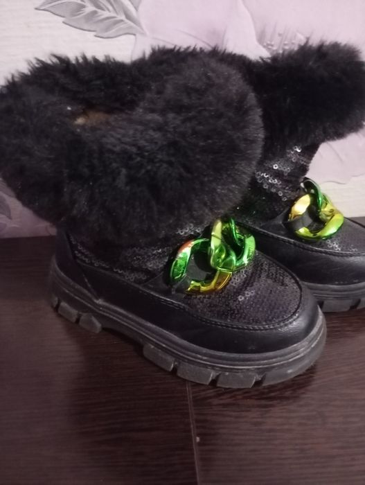 Детские сапоги б.у 27 ,29 ,30 р