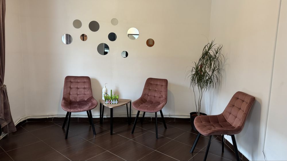 Inchiriez spatiu pentru coafor