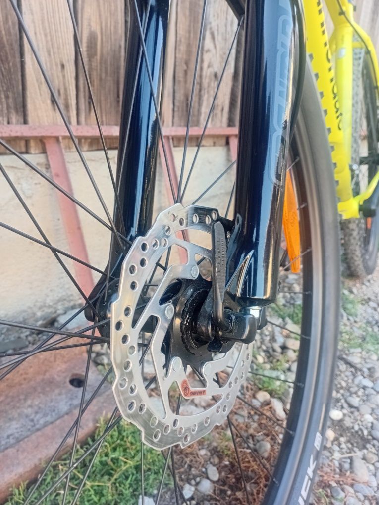 Cannondale trail 8 noua