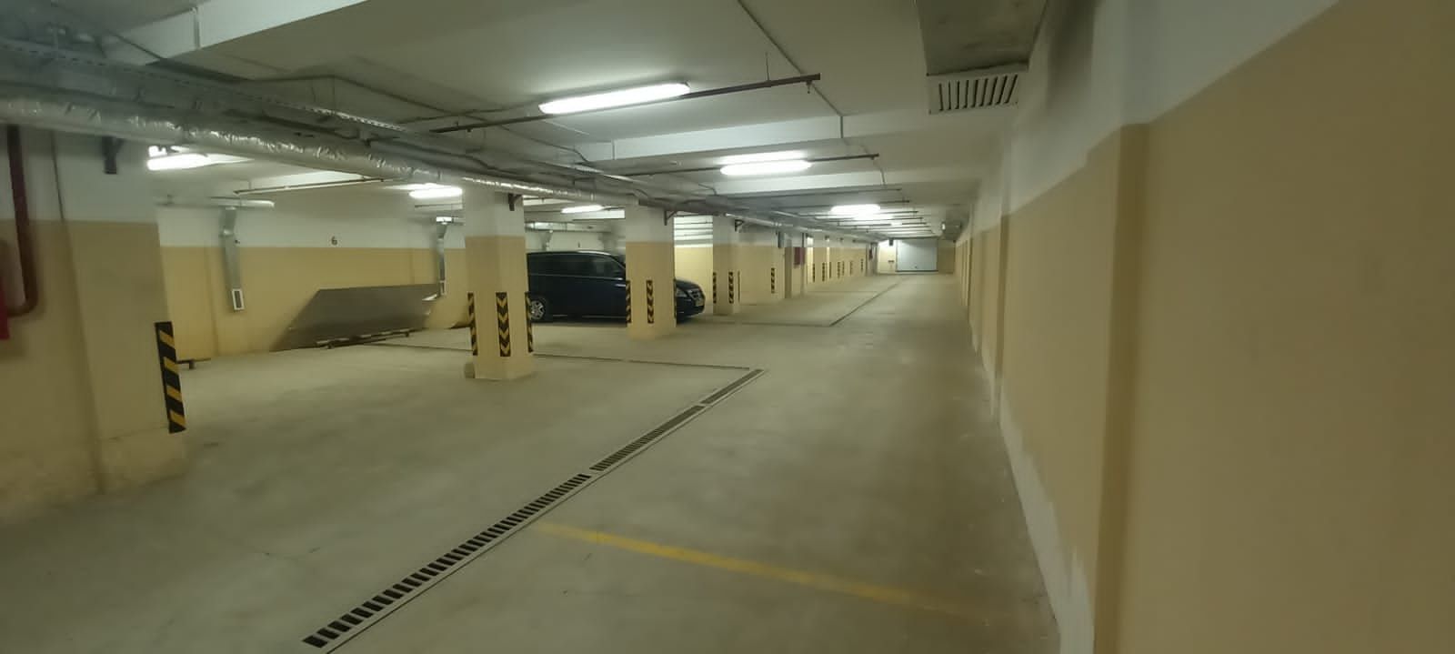 Место в подземном паркинге