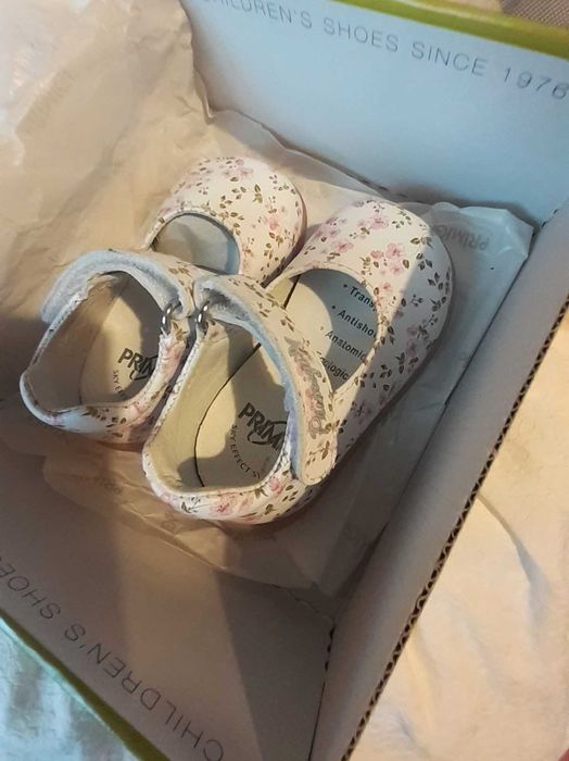 Pantofiori Primigi piele,model floral