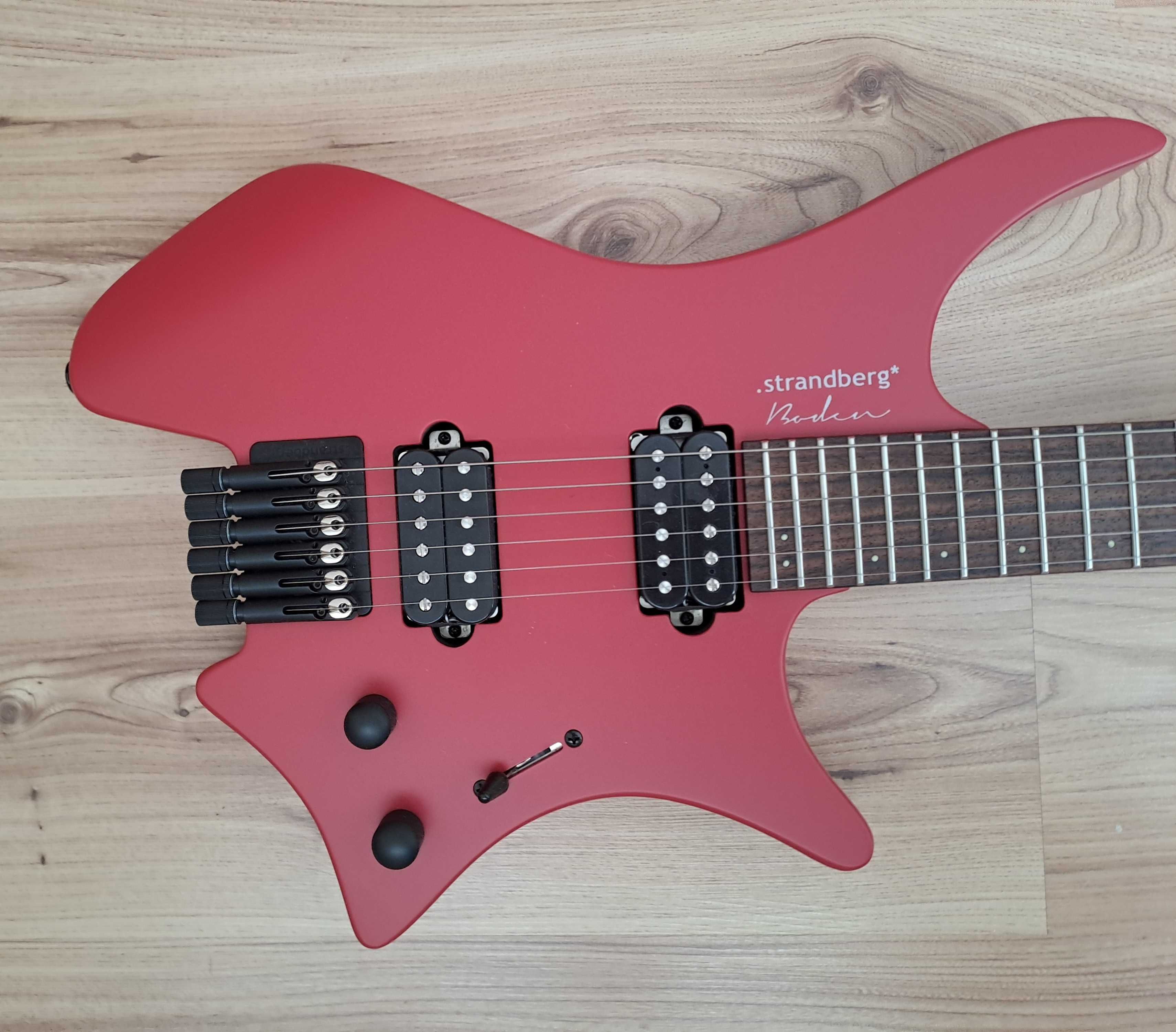 Китарата на XXI век- Strandberg Boden Essential
