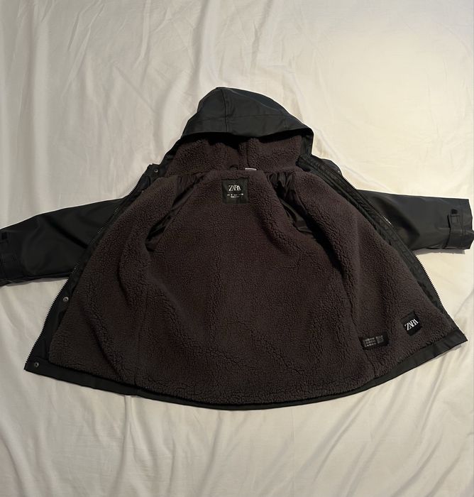 Geaca de iarna si ploaie impermeabila Zara, marimea 116, 6 ani