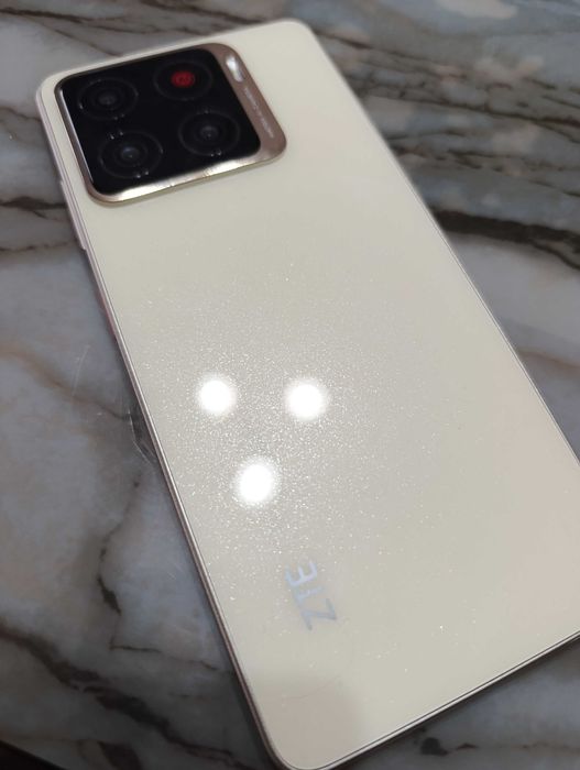 Телефон ZTE BLADE A56