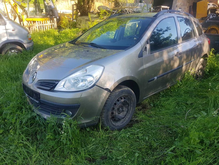 Vand piese Renault Clio