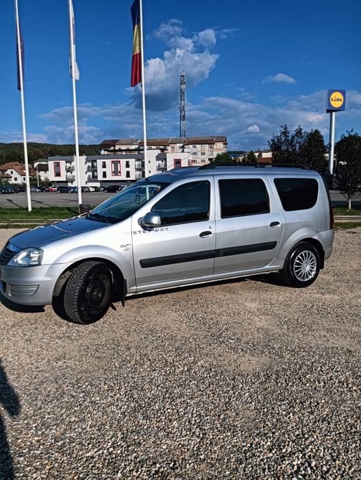 Vând Dacia Logan MCV 1.6MPI