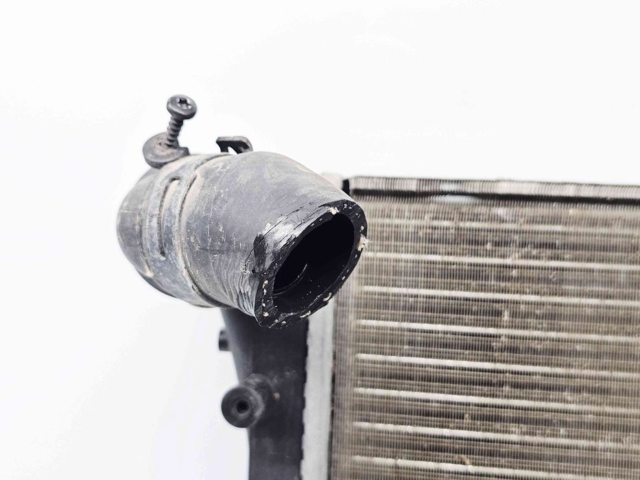 Radiator apa Volkswagen Jetta 3  (1K2) [Fabr 2005-2010] OEM 1.9 TDI BX