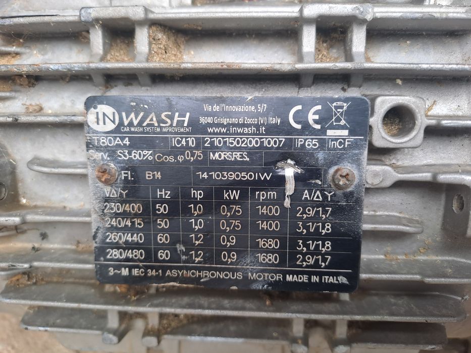Motor elecrtric cu reductor 400V/230V